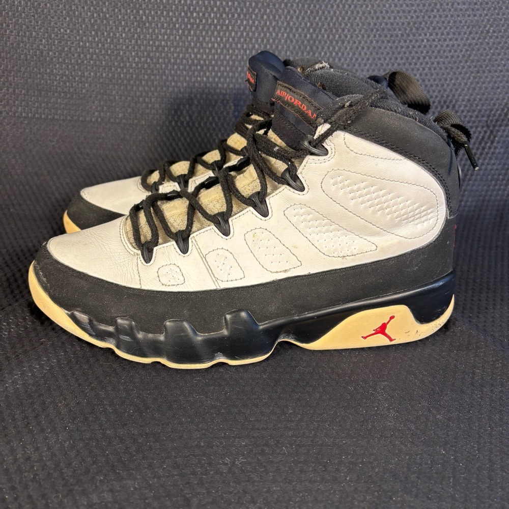 Air Jordan 9 Retro OG Space Jam 2016